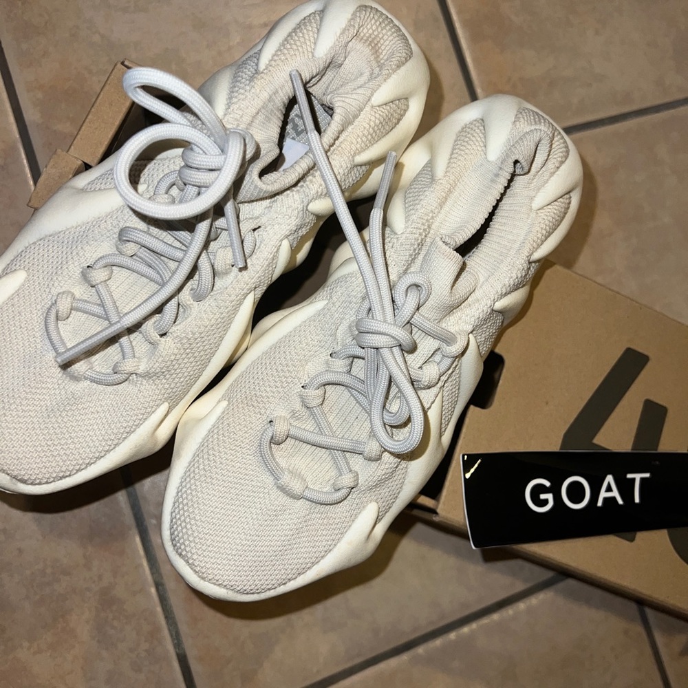 YEEZY 450 Cloud White
